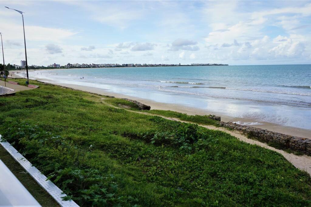 Joao Pessoa, A Dois Passos Do Paraiso, 2 Suites Com A/C, Vista Panoramica Para O Mar Do Bessa, Portaria 24H E 2 Vagas De Garagem Extérieur photo